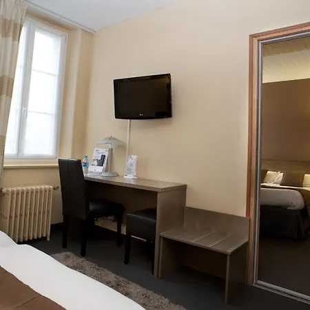 Brit Le Surcouf Otel