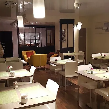Hotel Brit Le Surcouf 3*