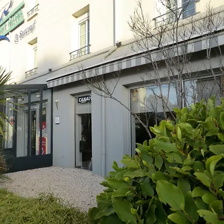 Brit Le Surcouf Otel