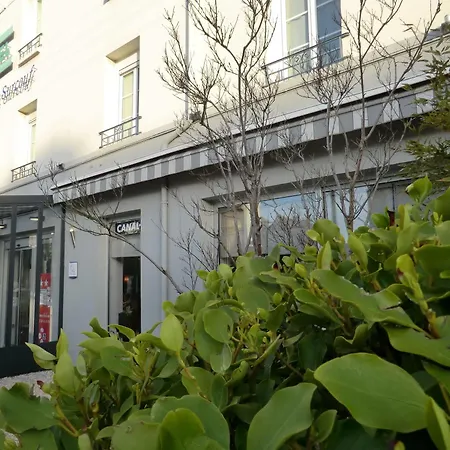 Brit Le Surcouf Otel 3*