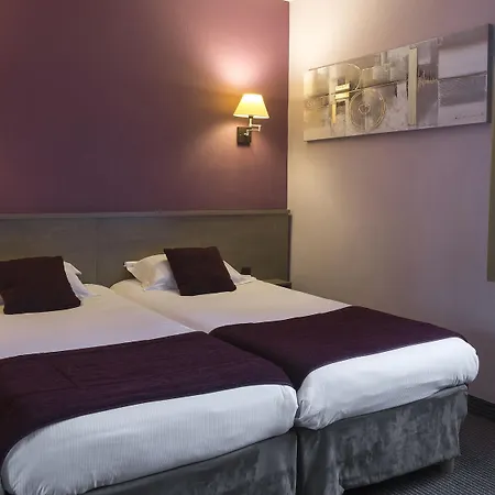 Hotel Brit Le Surcouf 3*